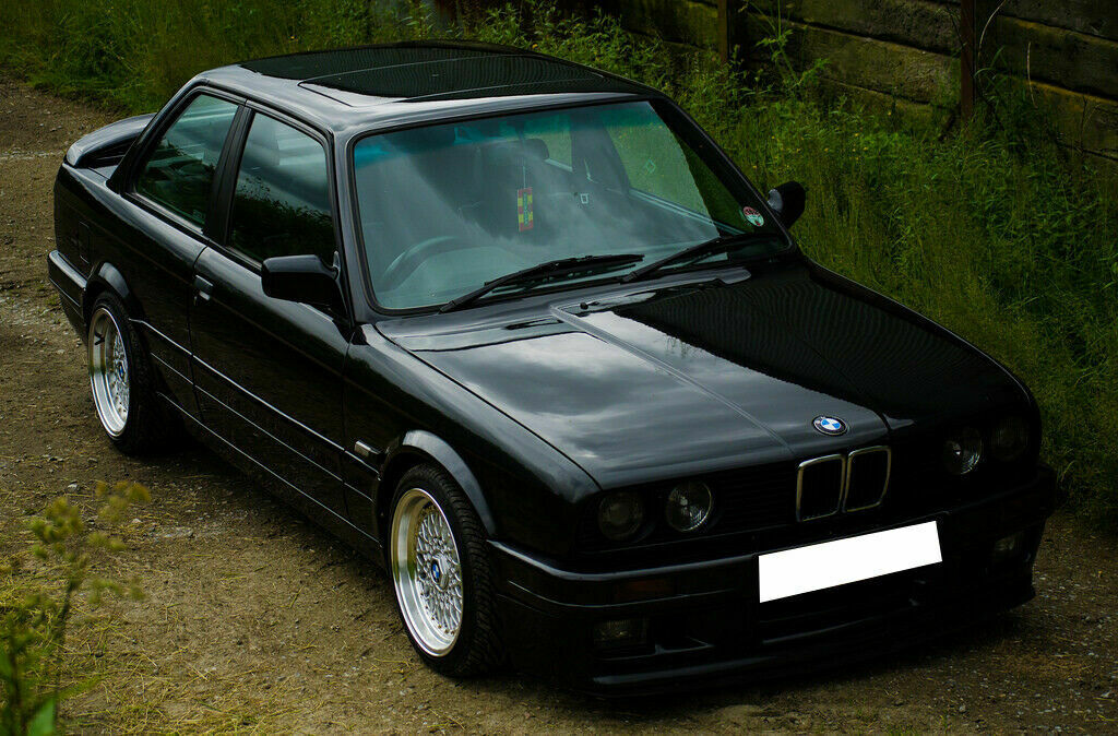 BMW 3 E30 Coupe M-Tech Side Door Panel