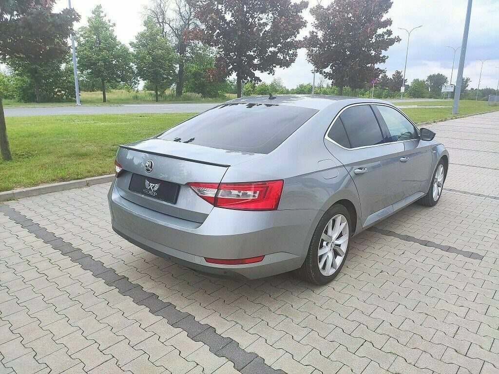 SKODA Superb MK3 3V Spoiler Cap Wing