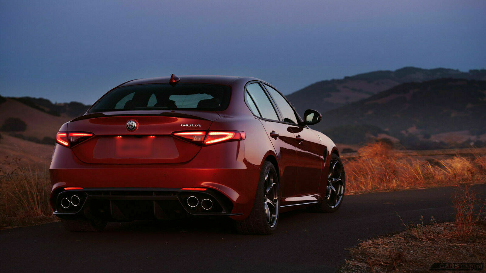 Alfa Romeo Giulia rear wing